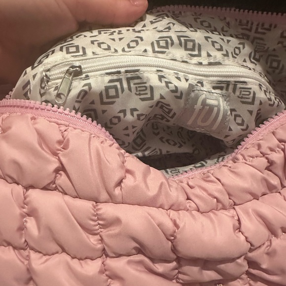 FUL and Justin Timberlake - Quilted Puffer Bag in Berry Pink - NEW WITH TAGS - Picture 8 of 11